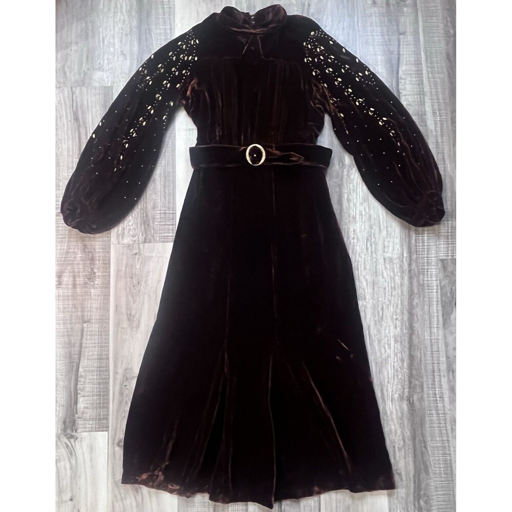 Vtg 1940s Le Vine Sz Small Brown Crushed Velvet Gold Accents Bishop Sleeve Belt